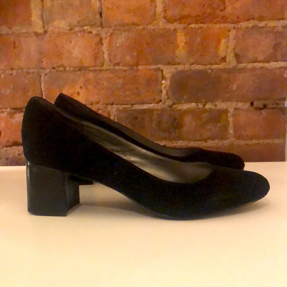 Black block heels - Picture 2 of 3